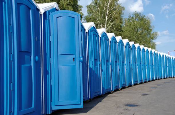 Best Portable restroom trailer rental  in Burkesville, KY